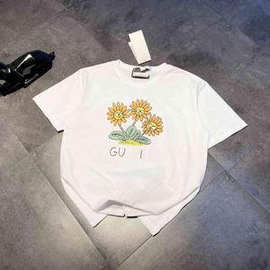 Sconto del 75% in fabbrica direttamente online 22 primavera ed estate nuova T-shirt a maniche corte girocollo in cotone stampato da donna Gu Jiachao per il tempo libero e il comfort urbano