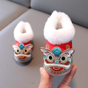 Athletic & Outdoor Handmade Casual Shoes For Girls Cute Tiger Head Winter Soft Bottom Embroidered Boys And Costume Chinese StyleAthletic