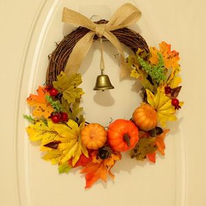 Dekorativa blommor kransar 30 cm Autumn Door Wreath Artificial Pumpkin Berries Pine Cone Maple Window Restaurant Home Leaf Decor 2023decora