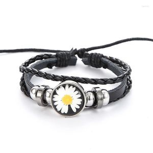 Łańcuch Link 1PC Small Daisy Bransoletka Trendowa para ręczna lina Kobieta Braided Jewelry Luminous Fawn22