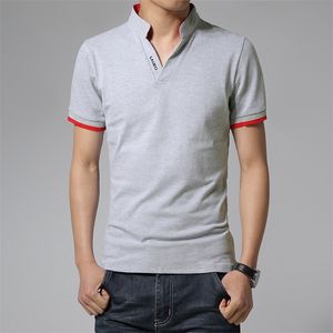 Moda de verão Mens t camisetas em V Slim fit slim manga curta camiseta masculina tendência camiseta casual camiseta m-5xl y19060601