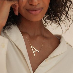 Anhänger Halsketten Mode Seitwärts Große Anfangsbuchstaben Halskette Frauen Luxus Link Kette Für Schmuck GiftPendant Sidn22