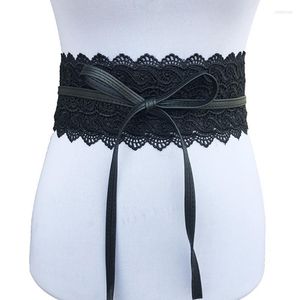 Cinturones negros blancos anchos corsé cinturón de flores huecos femenino cintura de corbata para mujeres cinturones de banda de vestidos de novia smal22