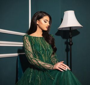 Elegant kvinnklänning för fest lyxiga kvinnor gröna balklänningar långa ärmar muslimsk stil tyllboll klänning puffy aftonklänningar