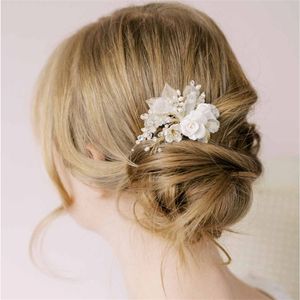 Charm Wedding Bridal Gold Flower Hair Comb U Hårnålar Sticks Crystal Rhinestone Headpiece Crown Tiara Party Prom Headdress