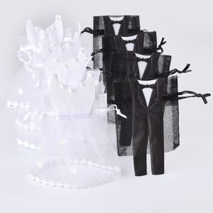 Andra festliga festleveranser 50 stycken Organza Drawstring Candy Bag 25* Tuxedo Dress Bride Groom Wedding Favors Gift WB06 230206