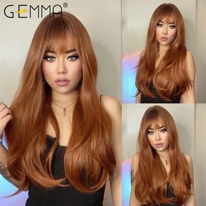 Gemma Kırmızı Kahverengi Bakır Ginger Uzun Düz Sentetik Peruk Kadınlar için Doğal Dalga Perukları Patlamalı Isıya Dayanıklı Cosplay Saç 220715