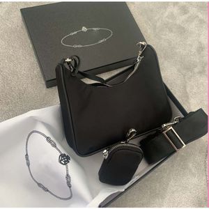 Omuz Çantaları Yüksek Kalite Naylon Çanta Bestselling Cüzdan Kadın Çanta Crossbody Çanta Hobo Çantalar 0000