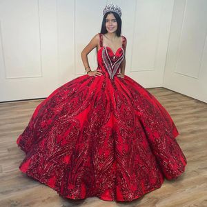 Lyxiga röda quinceanera klänningar pärlor paljetter är ärmlös prinsessa boll klänning födelsedagsfest prom klänning vestido de 15 anos quinceanera 2022