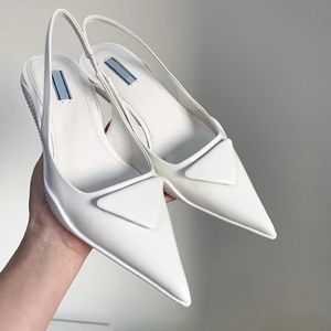 샌들 새로운 2022 패션 여름 하프 발가락 새끼 두꺼운 발 뒤꿈치 온라인 유명인 슬리퍼