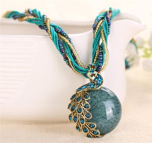 Pendant Necklaces Boho Ethnic Jewelry Choker Handmade Necklace Natural Stone Bead Peacock Statement Maxi For Women Girls GiftsPendant