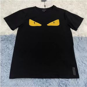 2024 Mens t Shirt Designer for Men Casual Woman Shirts Little Monster Eye Embroidery Pattern Loose Tees Black Man Tshirt Top Quality M-xxxl