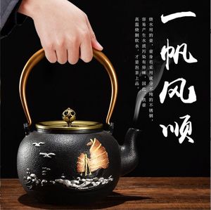 Бутылки с водой 1.2L Японский высококачественный чугунный чайник индукционная плита чайник с фиксированным чаем горшок oolong qingji горшок, тимбо, простой, но элегантный грушевой цветок