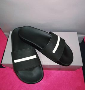 Дизайнерские роскошные брендовые сандалии Мужские женские летние пляжные шлепанцы Комфортные шлепанцы Кожаные широкие туфли унисекс с коробкой