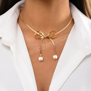 Charm Snake Chain med Bowknot -halsband f￶r kvinnor Tassel med Pearl Pendant -halsband 2022 Fashion Choker Collar Smycken