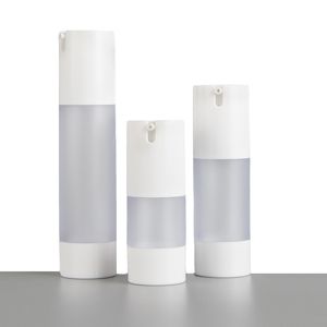 15ml 30ml 50mlフロストPPプラスチックエアレスローションポンプボトルスキンケア用の白い蓋セルムセルムローショントラベルサイズ補充可能な化粧品容器