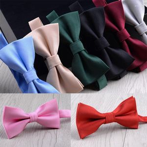 Bow Ties Bowties Erkekler Moda Kelebek Partisi Düğün Tie Candy Renk Cravat Business Bowknot Aksesuarları Kolne