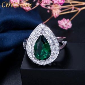 Bröllopsringar Cwwzircons Classic Women Engagement Party Jewelry High Quality Big Tear Drop Green Crystal med Zirconia Stones R026 Rita22