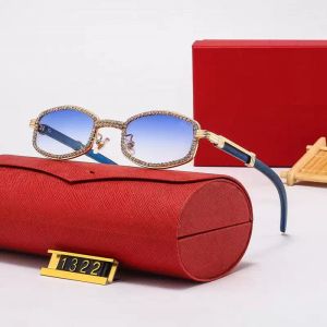 Moda Carti Luxury Luxury Cool Sunglasses Designer Último casal para homens homens de madeira tons pequenos tons de diamante Casa de casais Personalidade Red Shooting Red Street