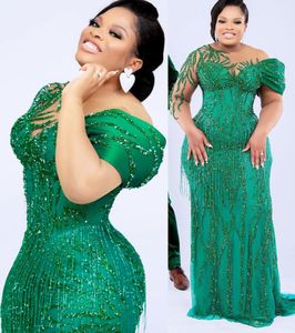 2022 Plus Size Arabski ASO EBI Mermaid Hunter Green Prom Dresses Sheer Neck Sexy Sexy Formal Party Drugą Recepcji Urodziny Suknie Zaręczynowe Dress ZJ7772