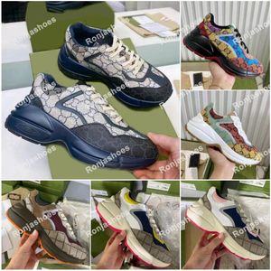 2022 Designer Casual Shoes Rhyton Sneakers Beige Herr Dam Sneakers Vintage Lyx Chaussures Dam Sko Designers Sneaker With Box Storlek 35-46