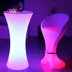 Tavolo da cocktail illuminato a LED ricaricabile in altezza per mobili commerciali Bar incandescente impermeabile illuminato Coffee KTV Disco