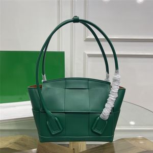 Designer-Luxus-Damen-Handtasche aus gewebtem Leder mit offenem Oberteil, Arco Tote, kleine grüne Handtasche KF009950 7A, Qualitätsgröße: 38 x 33 x 6 cm