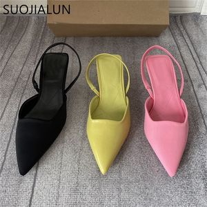 Suojialun 브랜드 여성 샌들 신발 얇은 낮은 뒤꿈치 4cm 펌프 드레스 신발 숙녀 패션 뾰족한 발가락 얕은 슬링 백 220406