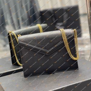 Женские дизайнерские сумки Cassandra Chain Bag Зерновый вальки на плечо кросс -кузнеца сумки сумки для мессенджера верхний зеркал качество 532750 кошелек