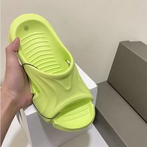 Unisex Thick Bottom Slippers Designer Shoes Men Women Anti-slip wave pattern Rubber Slides Sandal Flats Summer Winter Beach Slide Home Shoes Bath Slipper Stylish