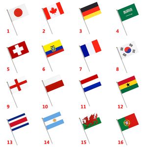 2022 Copa do Mundo do Catar 14x21cm Bandeiras de Mão 32 países Bandeira de bandeira com palito