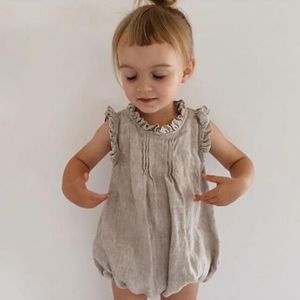 Nyfödda babykläder Summer Solid Color Ruffle Linen Breattable Romper Wholesale
