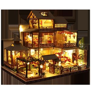 Barnleksaker DIY Dollhouse Assemble Wood Miniatures Doll House Furniture Miniature Dollhouse Puzzle Education Toys for Children LJ201126