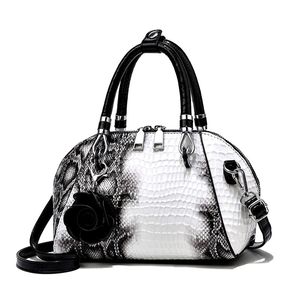 Vintage -Taschen Serpentine Handtaschen Frauen Designer Schulter Quastel Blumenmessenertasche Sack eine Hauptfemme -Crossbody -Tasche für Mädchen Brieftaschen