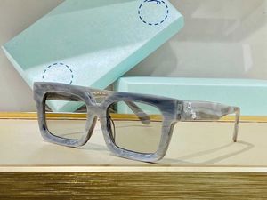2024 Butiksolglasögon är på Clearance Sale Off 40001 Spring New Bag Street Fashion Women's Photography Solglasögon