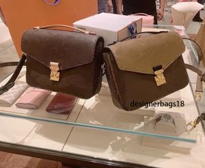 M40780 Designer Pochette Metis Handtassen Ontwerpers Bag Leather Women Purse Messenger Luxe Mode Shoulder Empreinte Crossbody Black Bags Brown