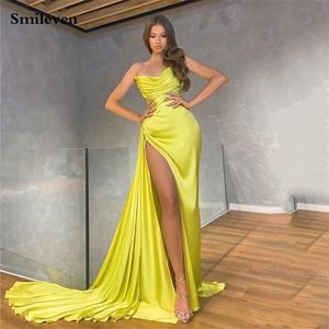 Smileven Yellow Sexy V Szyjka Suknia wieczorowa bez ramiączek Wysoka część Podziel na bal mat