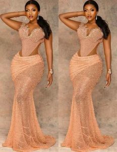 2022 Plus Size Arabic Aso Ebi Mermaid Gold Lace Prom Dresses Sheer Neck pärlor Evening Formal Party Second Reception Dress Dress