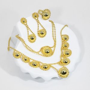 Orecchini Collana Set di gioielli Dubai Bracciale color oro Anello per donne African France Wedding Party Etiopia Regali nuziali