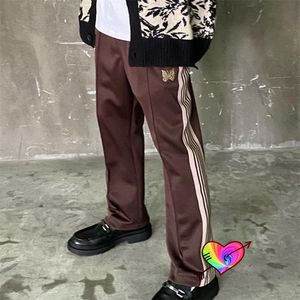 Brown AWGE Needles Pants Men Women 1 1 High Quality White Stripe Track Embroidered Butterfly Staight Trousers 220704