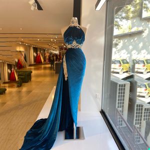 Lake Blue Crystals Prom Dresses High Neck Lace Appliques Evening Dress Custom Made Side Split Sleeveless Floor Length Party Gown