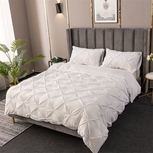 High Quality 3D Pinch Pleated Duvet 220x240 Solid Color Single Double Twin Bedding Set Quilt Comforter Covers 220616