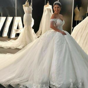 Luxury Beaded Lace Wedding Dress Long Train 2022 Elegant Off Shoulder Tulle Bridal Ball Gowns Sweetheart Princess Pattern Church Wedding Dresses Custom Made