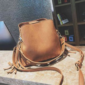 Evening Bags 2022 New Fashion Scrub Women Bucket Vintage Tassel Messenger High Quality Retro Shoulder Simple Crossbody Tote 220709