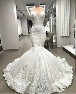 En dator ny High End Unique Lace Mermaid Bröllopsklänningar Appliques Dubai Beaded Bridal Gowns Custom Made Robe de Marie