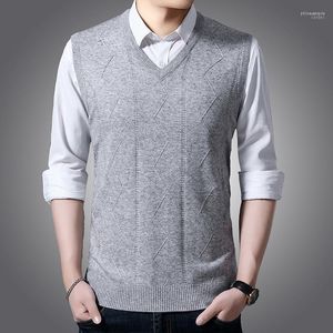 Men's Vests TFETTERS Autumn Winter Sweater Vest Men Solid Color Knitted Short Soft Casual Sleeveless Slim Fit Argyle Phin22