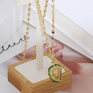 Pendant Necklaces Hand-painted Enamel Glaze Thick Chain Leaf Fashion NecklacePendant