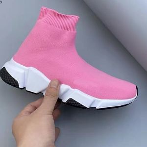 2022 Corredores sapatos de corrida homens mulheres malha nylon sports sapatos estilista masculina feminino solas fortes esportes tênis tênis tênis tamanhos 35-45 hckjj45855