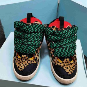 Ünlü Marka Erkek Kadın Rahat Ayakkabı Tasarımcısı Moda Trendi Dantel up Nefes Düz Ayakkabı Açık Klasik Koşu Basketbol Antrenörü Parti Kutusu Boyutu 35-45
