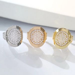 Anello stile Europa America Uomo Donna Donna Rame placcato oro 18 carati Lettera incisa con diamanti pieni Anelli per amanti rotondi Taglia US6-US9